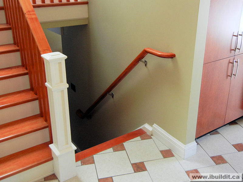 How To Make A Handrail For Stairs IBUILDIT.CA